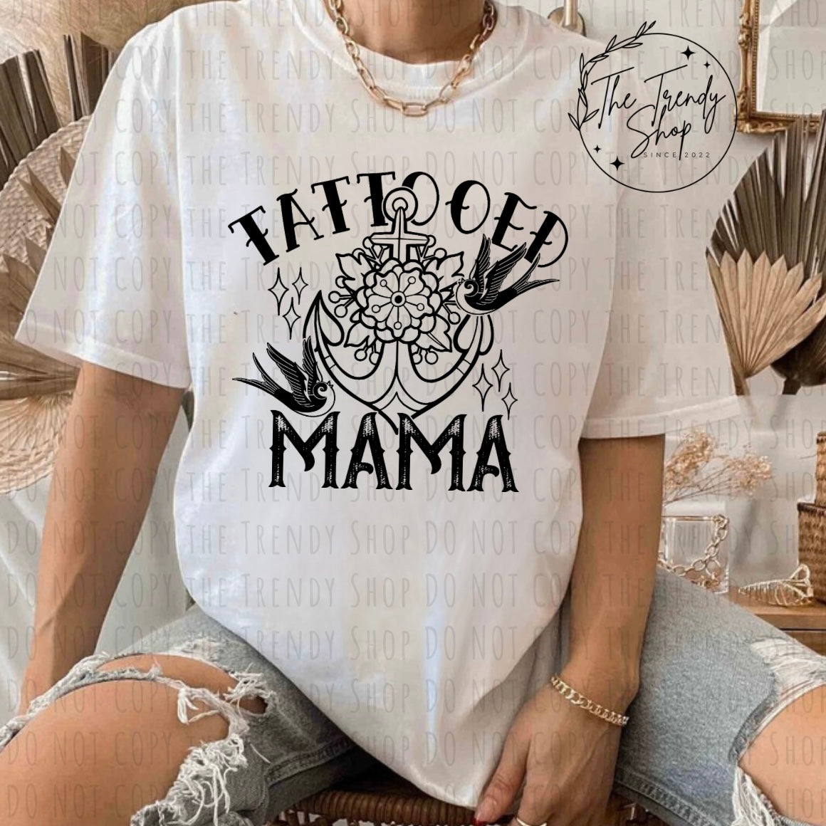 TATTOO MAMA TEE OR CREW