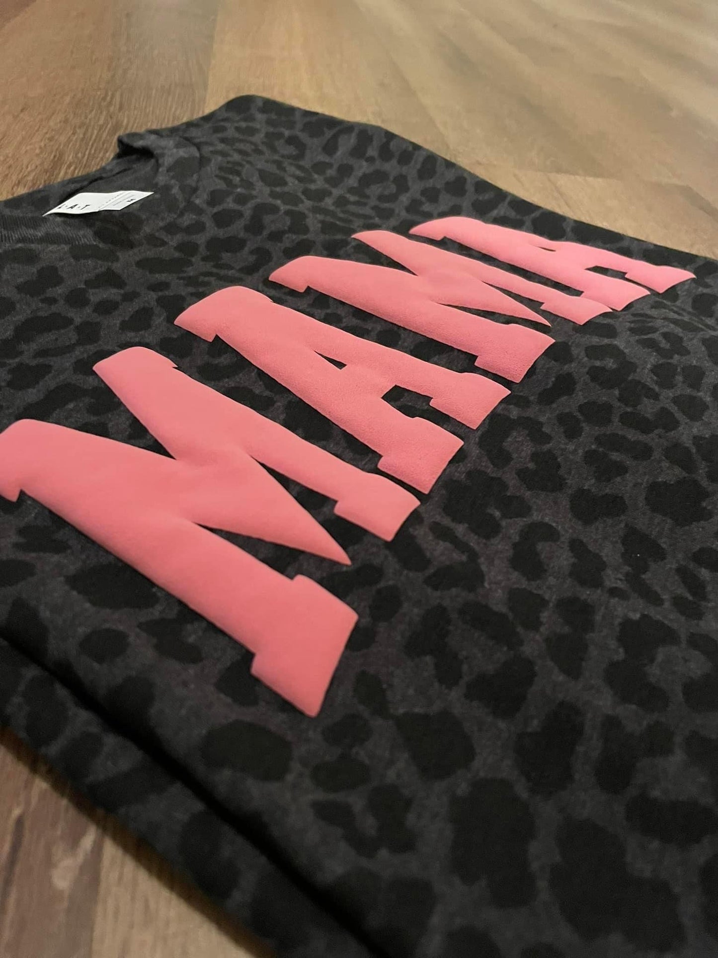 LEOPARD MAMA CORAL PINK TEE π
