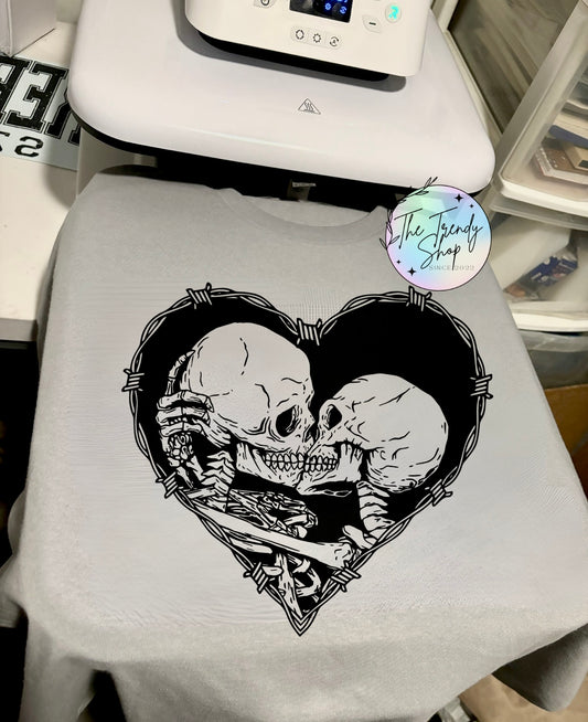 SKULLY HEART TEE