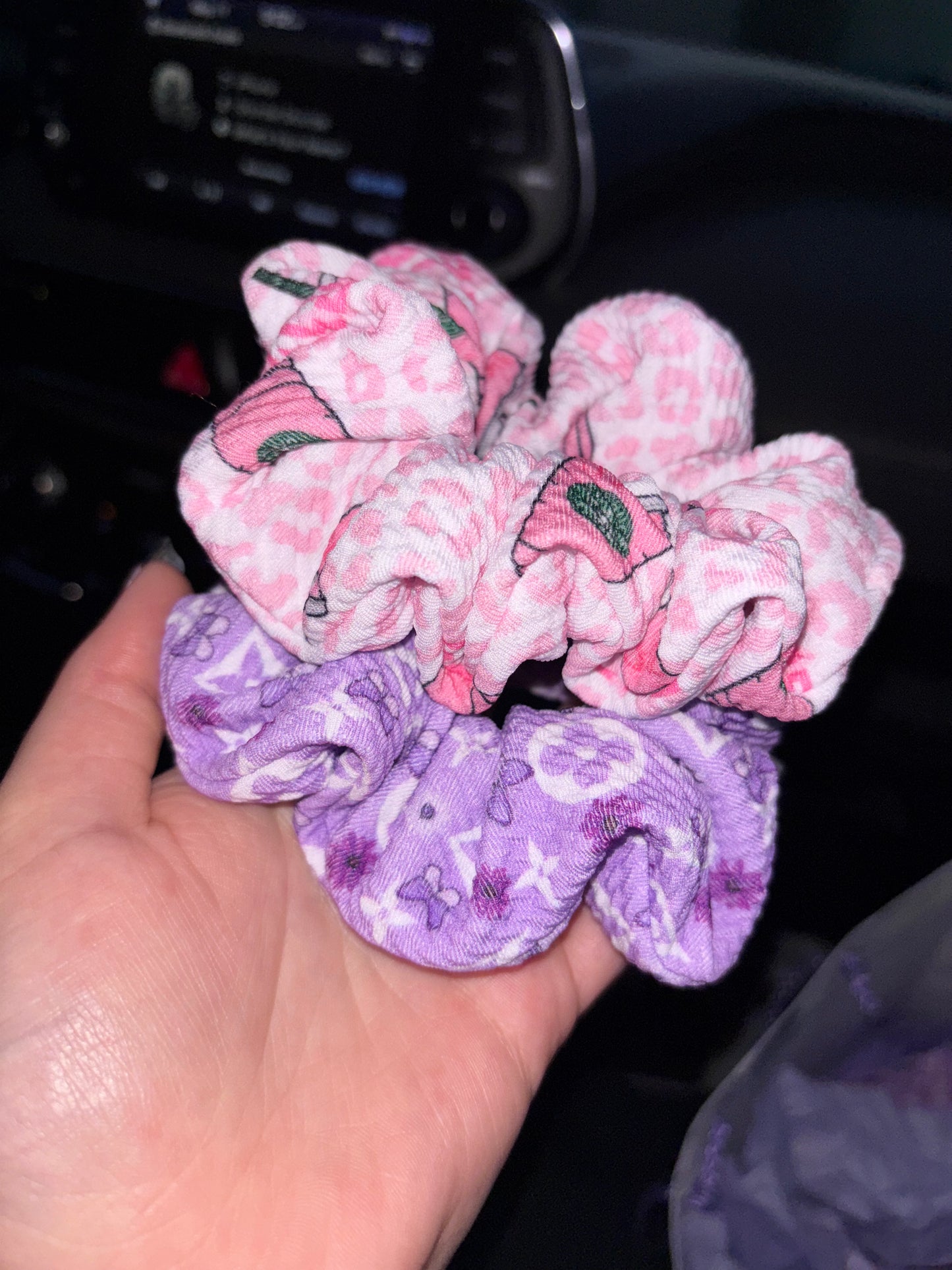 HEAD WRAPS & SCRUNCHIES