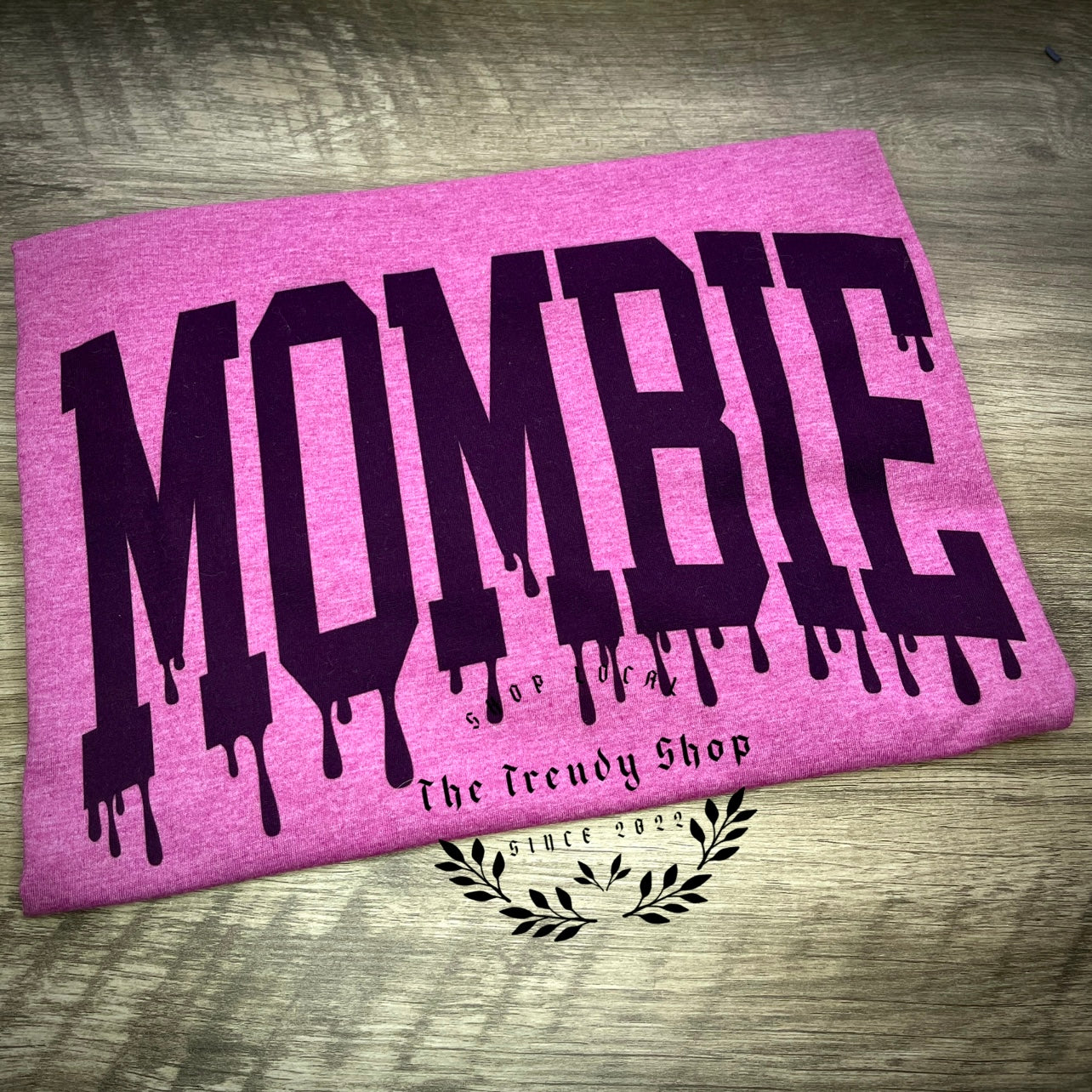 MOMBIE TEE