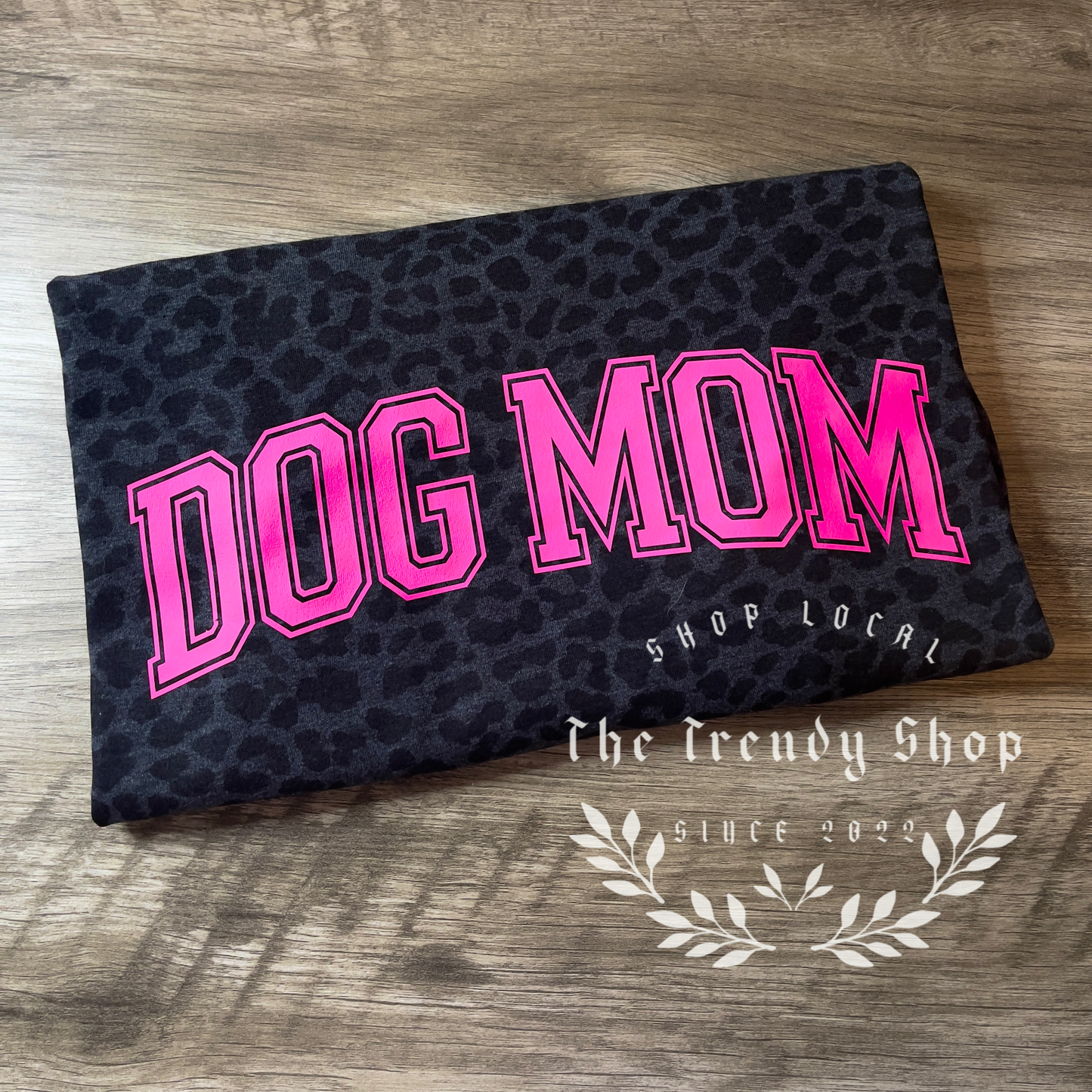 DOG MOM LEOPARD HOT PINK TEE